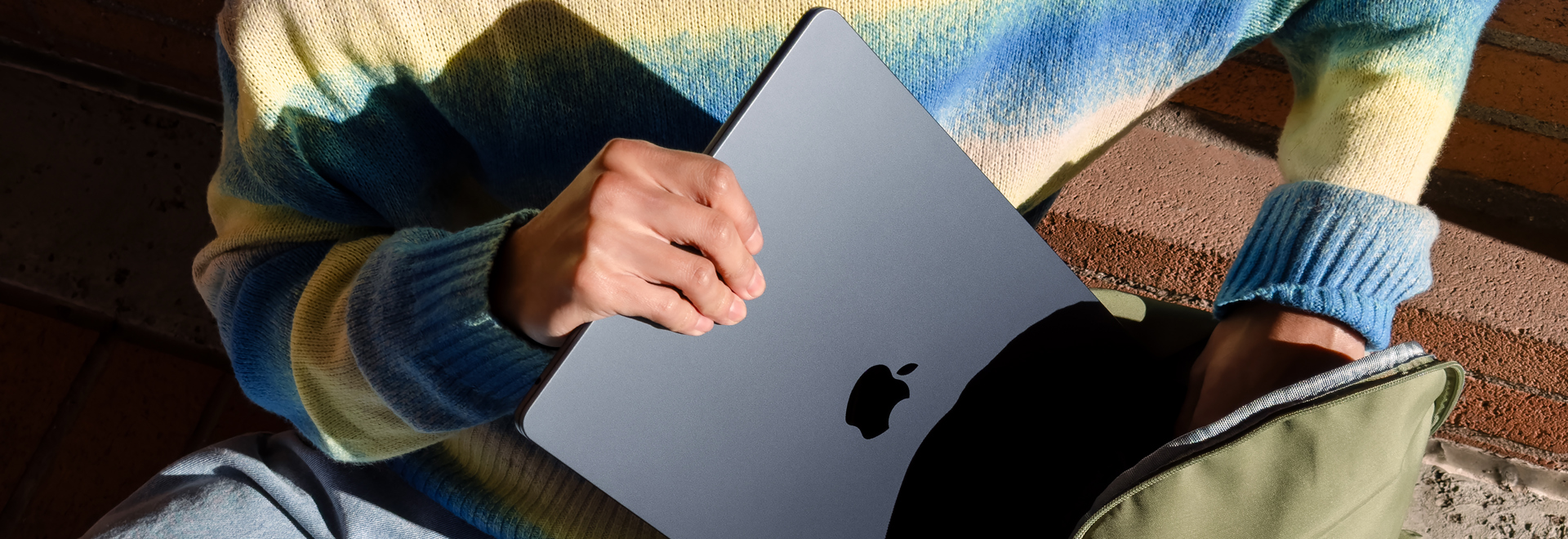 <p>MacBook Air M3</p>