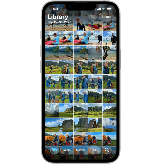 <div>
<h3 class="campaign-block__overline" style="color: black; margin-bottom: 0; font-size: 2.5rem; line-height: 3rem; font-weight: bold; letter-spacing: -0.4px; font-family: SF Pro Display,SF Pro Icons,Helvetica Neue,Helvetica,Arial,sans-serif;">Enn meira pláss<br />fyrir góðar minningar.</h3>
<p style="color: #757575;" class="slide-block__text "><br />Með geymsluplássi sem byrjar á 256 GB – tvöfalt meira en á iPhone 16e og fjórfalt meira en á iPhone 12 – færðu <strong>meira pláss fyrir það sem skiptir mestu máli</strong>. Það er nóg pláss fyrir allt sem þú elskar, nú og í framtíðinni. Allt frá myndum í ofurhárri upplausn og 4K-myndböndum til mest notuðu appanna þinna, leikja og margt fleira.</p>
<p style="background-image: radial-gradient(at 50% 140%, #c53c6f 0%, #bf3b87 31%, #8647b2 68%, #664ca6 100%); background-position-x 1300ms cubic-bezier(0.37,0,0.63,1); -webkit-background-clip: text; -webkit-text-fill-color: transparent; position: relative; margin-top: 0; margin-bottom: 0; font-size: 2.5rem; line-height: 2.6rem; font-weight: bold; letter-spacing: -0.4px; font-family: SF Pro Display,SF Pro Icons,Helvetica Neue,Helvetica,Arial,sans-serif;">256 GB</p>
<p style="color: #757575;" class="slide-block__text ">lágmarksgeymslupláss</p>
</div>