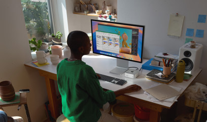 Apple Mac Mini Lifestyle Small Business